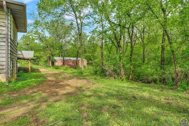 8720 SW 85th St, Auburn, KS 66402