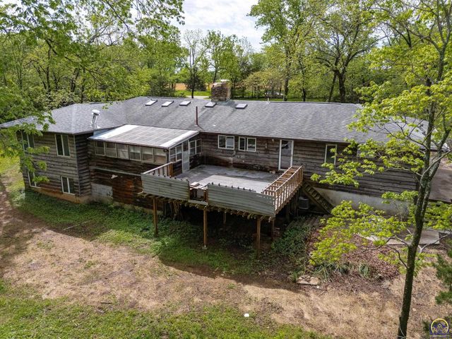 8720 SW 85th St, Auburn, KS 66402