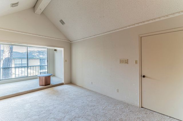 408 Hollyhill Lane, Denton, TX 76205