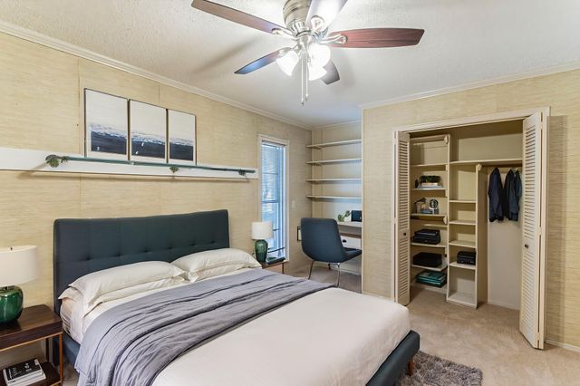 408 Hollyhill Lane, Denton, TX 76205