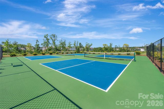 8886 Visgrove Drive, Sherrills Ford, NC 28673