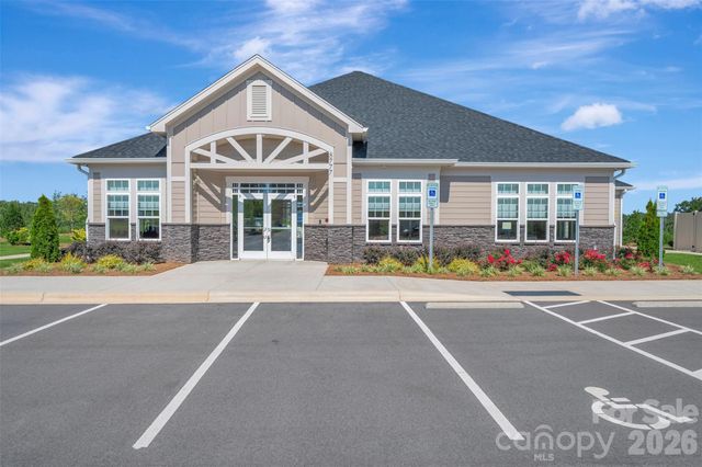 8886 Visgrove Drive, Sherrills Ford, NC 28673