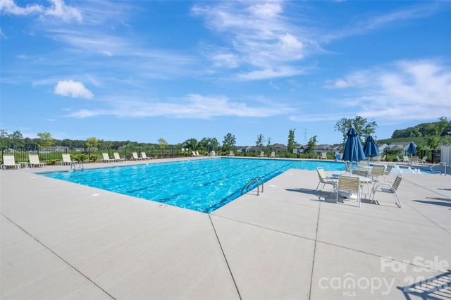 8886 Visgrove Drive, Sherrills Ford, NC 28673