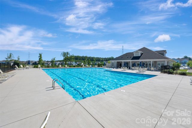 8886 Visgrove Drive, Sherrills Ford, NC 28673