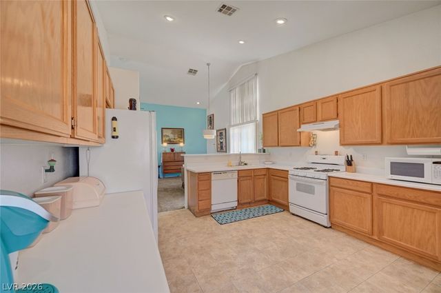 2106 Maui Surf Avenue, North Las Vegas, NV 89031