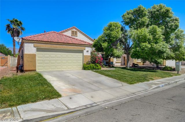 2106 Maui Surf Avenue, North Las Vegas, NV 89031