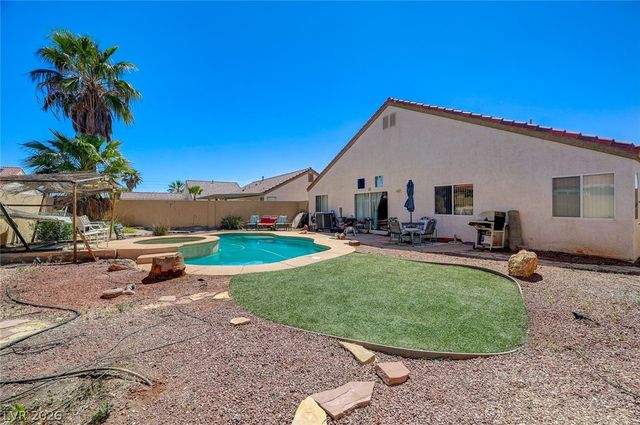 2106 Maui Surf Avenue, North Las Vegas, NV 89031