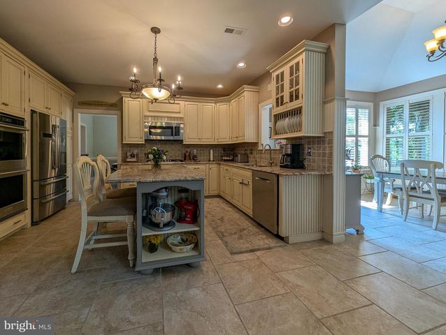 4748 MACGREGOR DR, Schwenksville, PA 19473