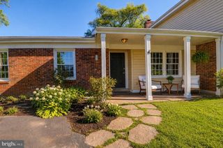 413 HARDING CT, Sterling, VA 20164