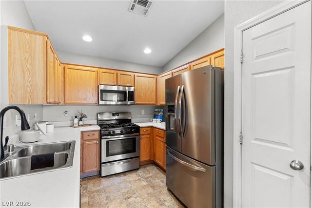 539 Old Highlands Street, Henderson, NV 89015