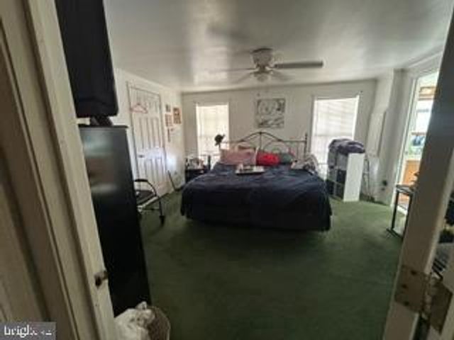 10 LOFT MOUNTAIN DR, Sicklerville, NJ 08081