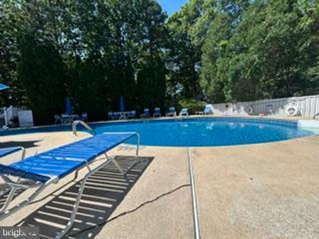 10 LOFT MOUNTAIN DR, Sicklerville, NJ 08081
