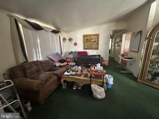 10 LOFT MOUNTAIN DR, Sicklerville, NJ 08081