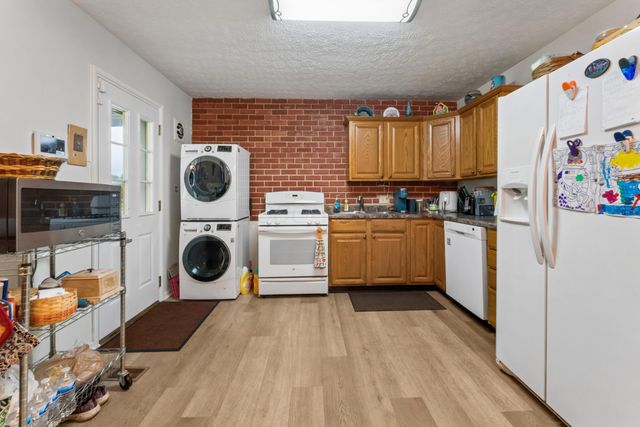 713 Gilmore Drive, Reynoldsburg, OH 43068