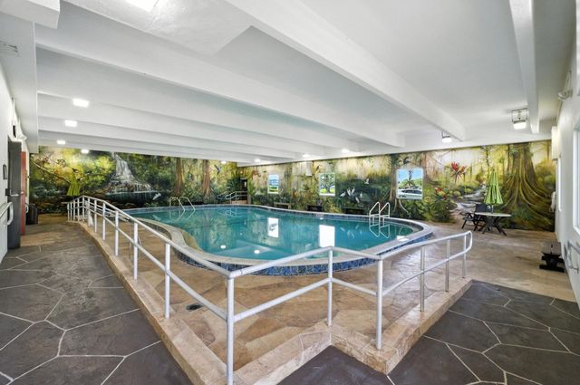 61 Somerset C 61, West Palm Beach, FL 33417