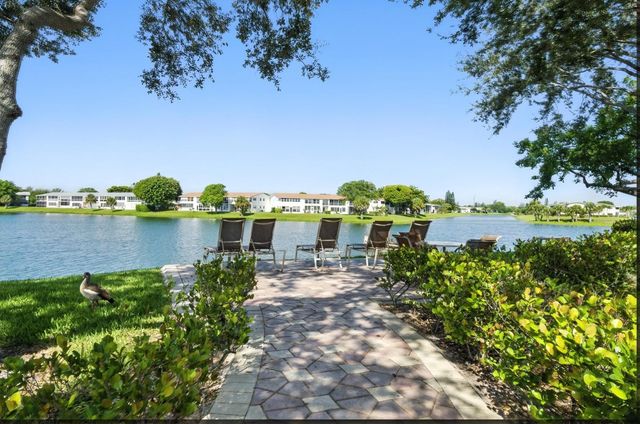 61 Somerset C 61, West Palm Beach, FL 33417