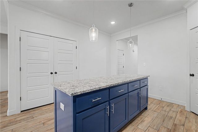 3215 Hillstone Avenue, Bentonville, AR 72713