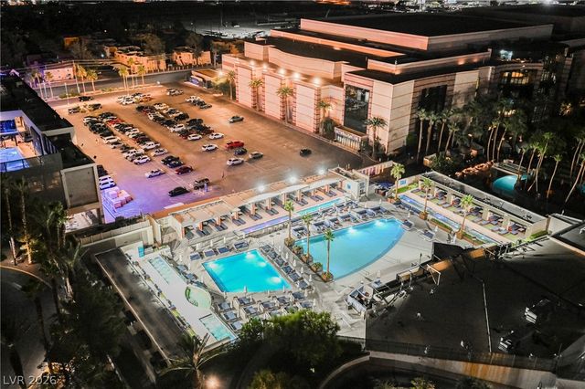 145 East HARMON Avenue 2418, Las Vegas, NV 89109