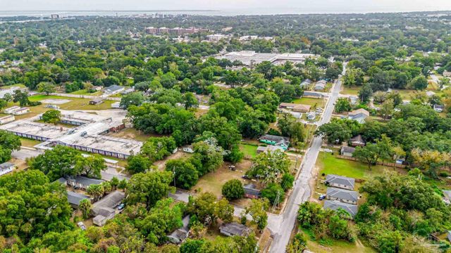2512 N L St, Pensacola, FL 32501