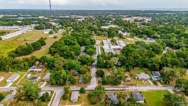 2512 N L St, Pensacola, FL 32501