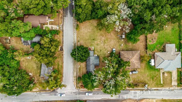 2512 N L St, Pensacola, FL 32501