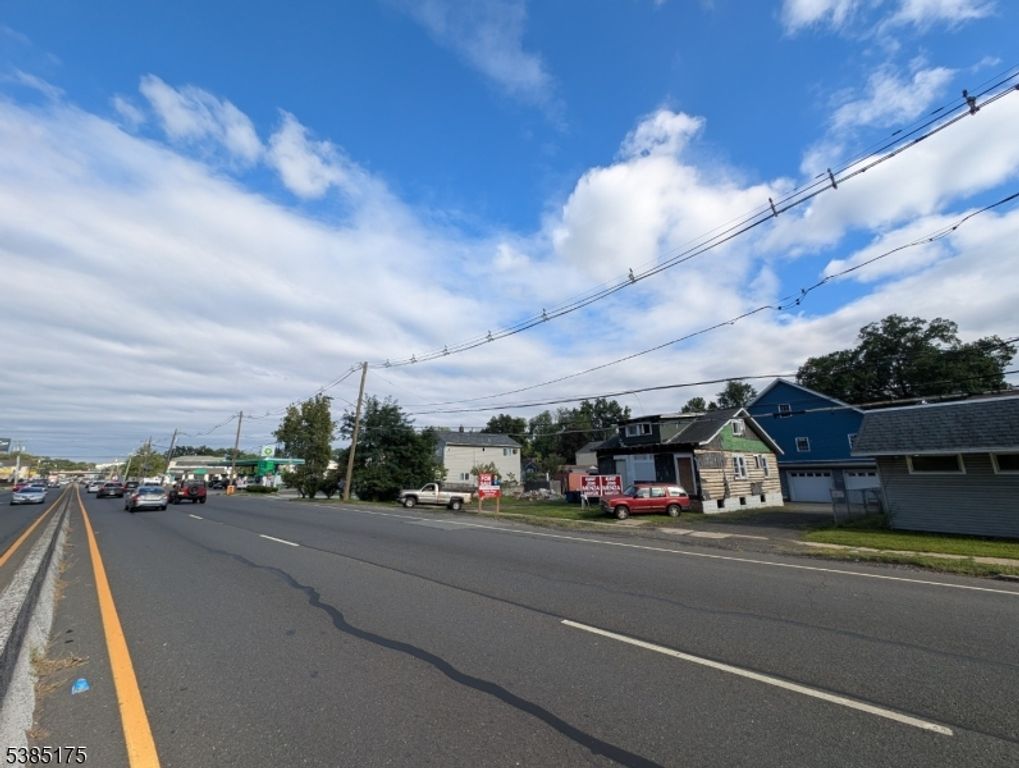 628 Route 22 East, Hillside Twp., NJ 07205