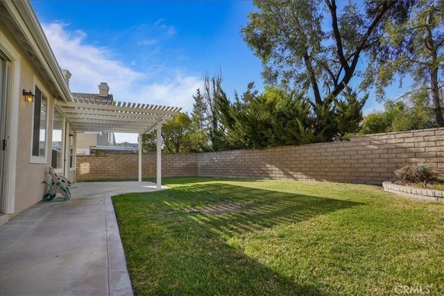 27481 Bridgewater Drive, Valencia, CA 91354