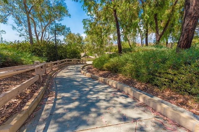 27481 Bridgewater Drive, Valencia, CA 91354