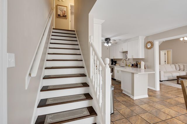 487 CANAL LOOP TURN DR, Collierville, TN 38017