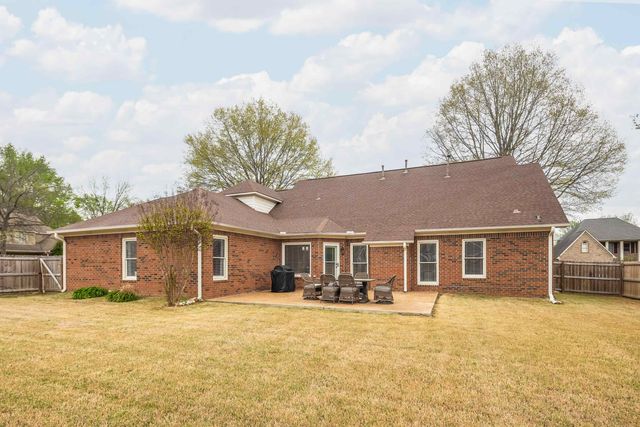 487 CANAL LOOP TURN DR, Collierville, TN 38017