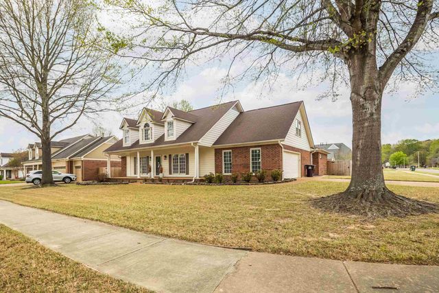 487 CANAL LOOP TURN DR, Collierville, TN 38017