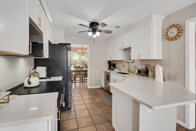 487 CANAL LOOP TURN DR, Collierville, TN 38017