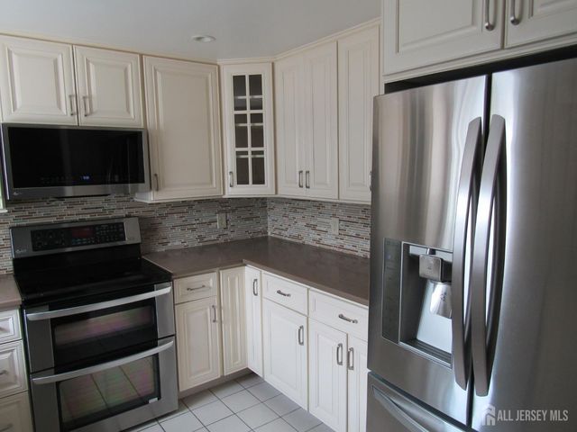 73 Rossmoor Dr Drive A, Monroe, NJ 08831
