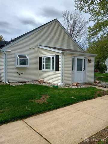 73 Rossmoor Dr Drive A, Monroe, NJ 08831