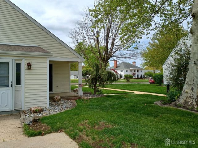 73 Rossmoor Dr Drive A, Monroe, NJ 08831