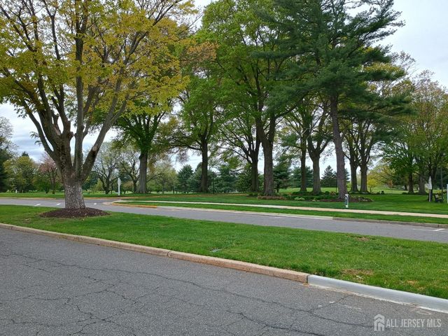 73 Rossmoor Dr Drive A, Monroe, NJ 08831