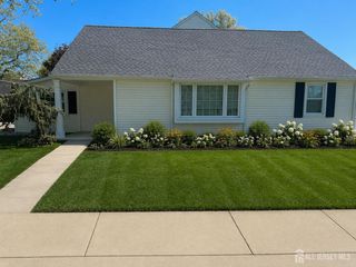 73 Rossmoor Dr Drive A, Monroe, NJ 08831