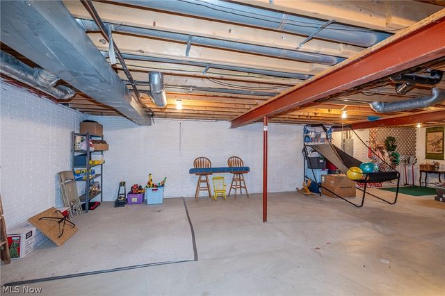 12720 Cottonwood Lane, North Royalton, OH 44133