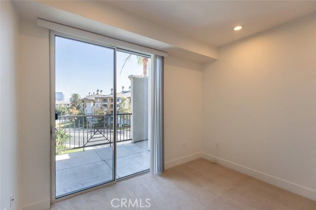 2400 Scholarship, Irvine, CA 92612