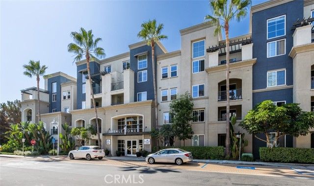 2400 Scholarship, Irvine, CA 92612