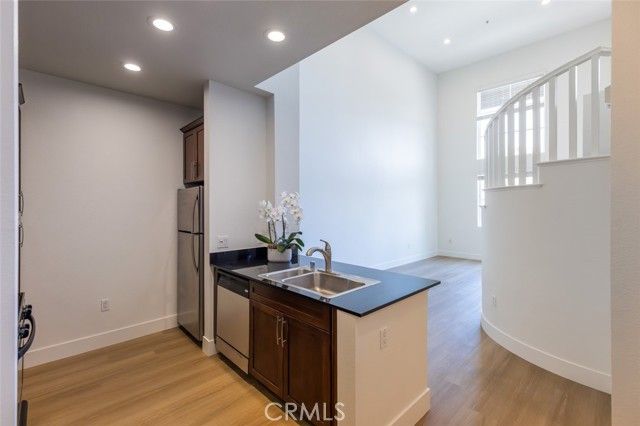 2400 Scholarship, Irvine, CA 92612