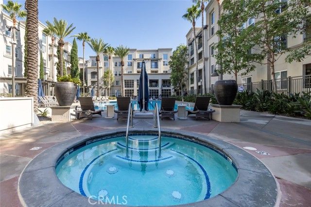 2400 Scholarship, Irvine, CA 92612