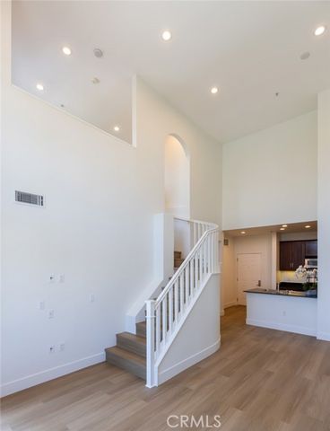 2400 Scholarship, Irvine, CA 92612