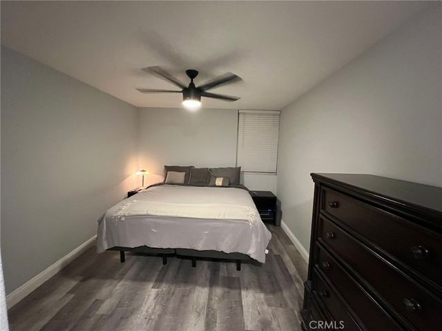 18620 Hatteras Street 113, Tarzana, CA 91356