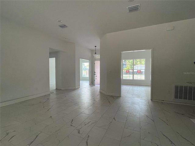 18 HEMLOCK TERRACE TRL, Ocala, FL 34472