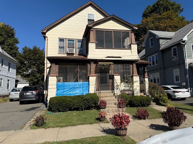 82-84 Maryland St, Springfield, MA 01108
