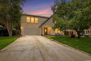 9202 Chinon, San Antonio, TX 78250