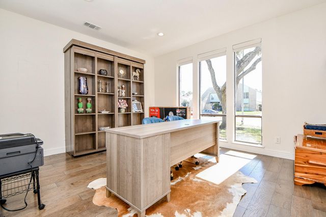 7722 Moondance Lane, Houston, TX 77071