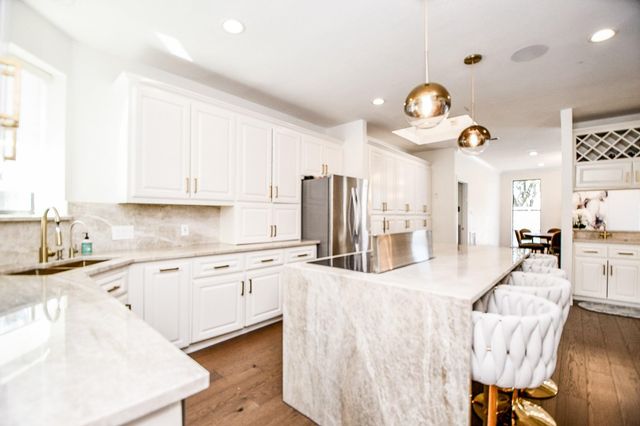 7722 Moondance Lane, Houston, TX 77071