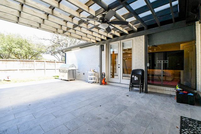 7722 Moondance Lane, Houston, TX 77071